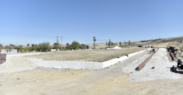 Mamak Kıbrıs Mahallesi’ne yeni park ve spor alanı yapılıyor!