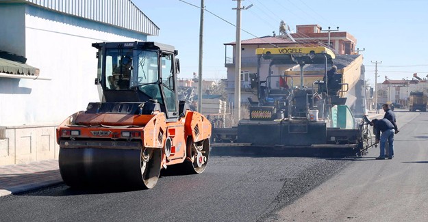 Antalya Döşemealtı Belediyesi asfalt yapımına devam ediyor!