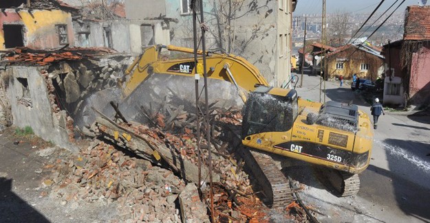 Ankara Hıdırlıktepe, Atıfbey ve Yıldırım Beyazıt'da 200 metruk bina daha yıkıldı!