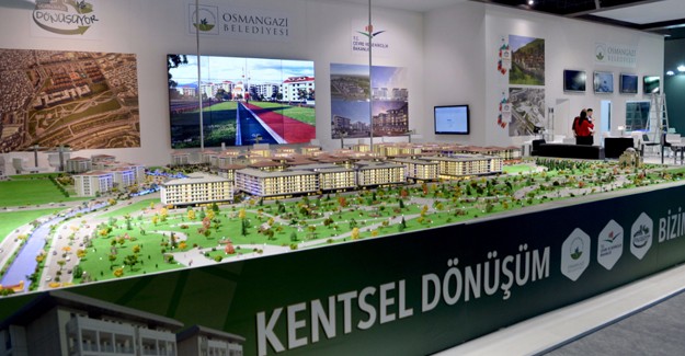 Osmangazi Belediyesi kentsel dönüşüm projeleriyle Bursa İnşaat Fuarı’nda!