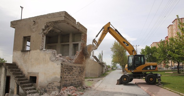 Kayseri Melikgazi Kazımkarabekir Mahallesi'nde yıkım çalışmaları başladı!