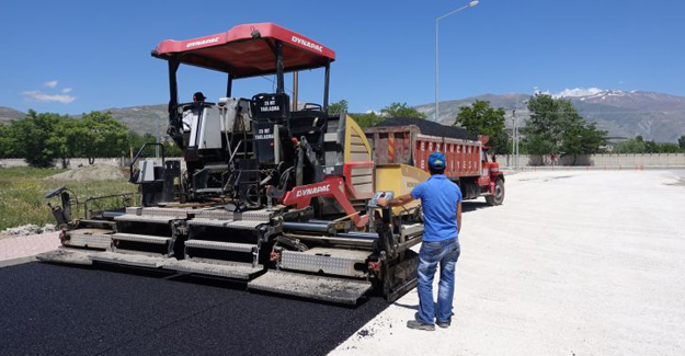 Erzincan'ın 2018 yılında kaldırım ve asfalt problemi kalmayacak!
