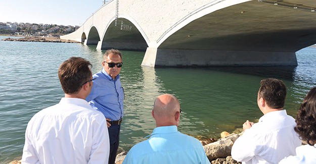 Başkan Uğur, Balıkesir Cunda Köprüsü çalışmalarını yerinde inceledi!