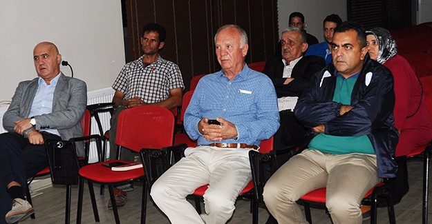 Beylikdüzü Belediyesi'nin düzenlediği afet seminerinde deprem konuşuldu!