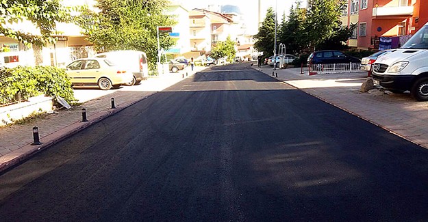 Ankara Keçiören'de yol asfaltlama çalışmaları hızla devam ediyor!