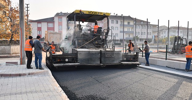 İnegöl Belediyesi asfalt çalışmalarını sürdürüyor!