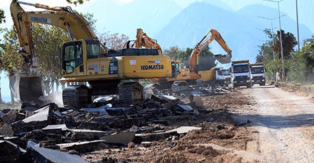 Antalya Konyaaltı Sahil projesinde yıkım ve alt yapı çalışmaları bitti!