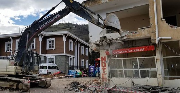 TOKİ Trabzon Çaykara kentsel dönüşüm projesinde yıkımlar başladı!