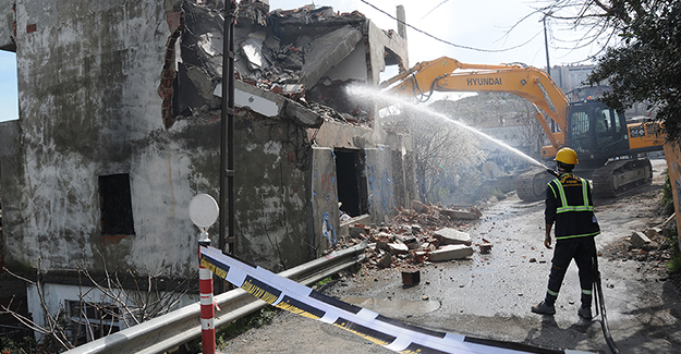 Gaziosmanpaşa Bağlarbaşı kentsel dönüşüm projesi kapsamında yıkımlar devam ediyor!