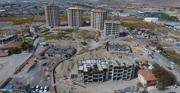 Kazımkarabekir kentsel dönüşüm kapsamında 92 daire ve 6 dükkanın ihalesi yapıldı!
