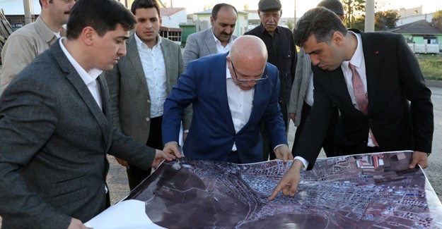 Başkan Sekmen, Erzurum Dağ Mahallesi kentsel dönüşüm projesini gezdi!
