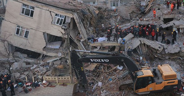 TOKİ Elazığ depremzedeleri için 1400 konut yapacak!