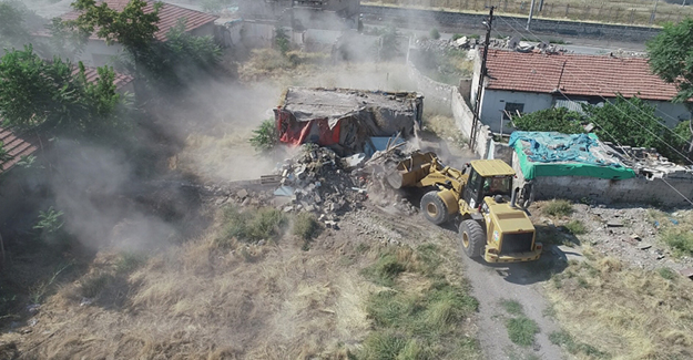 Kocasinan Yunusemre kentsel dönüşüm projesinde yıkımlar devam ediyor!