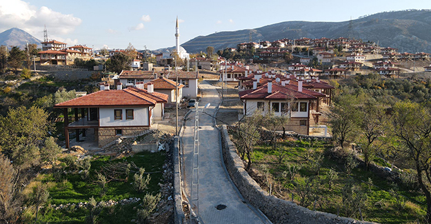 Antalya'daki orman yangını sonrası TOKİ yeni bir köy inşa etti!