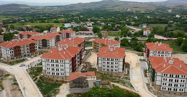 TOKİ Elazığ Kızılay'da 358 konutun yapımını tamamladı!