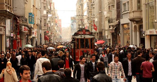 En memnuniyetsiz insanlar İstanbul'da çıktı!