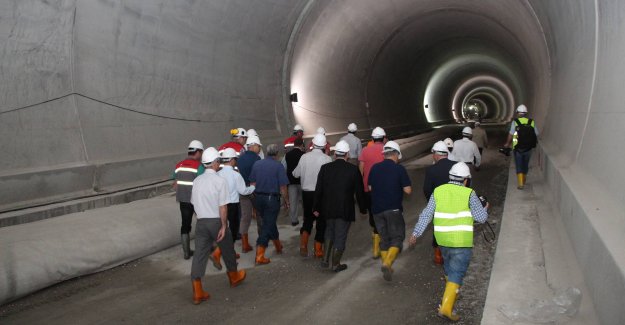 Ilgaz Tüneli Nisan 2016'da açılıyor
