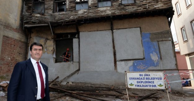 Osmangazi'de 1 yılda 66 metruk bina yıkıldı!
