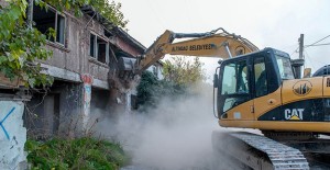 Altındağ Belediyesi 4 ayda 90 metruk binayı yıktı!
