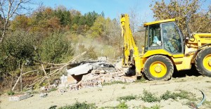 Kestel Belediyesi kaçak yapıların yıkım çalışmalarına devam ediyor!