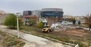 Eskişehir Gündoğdu'da kentsel dönüşüm için yıkımlar başladı!
